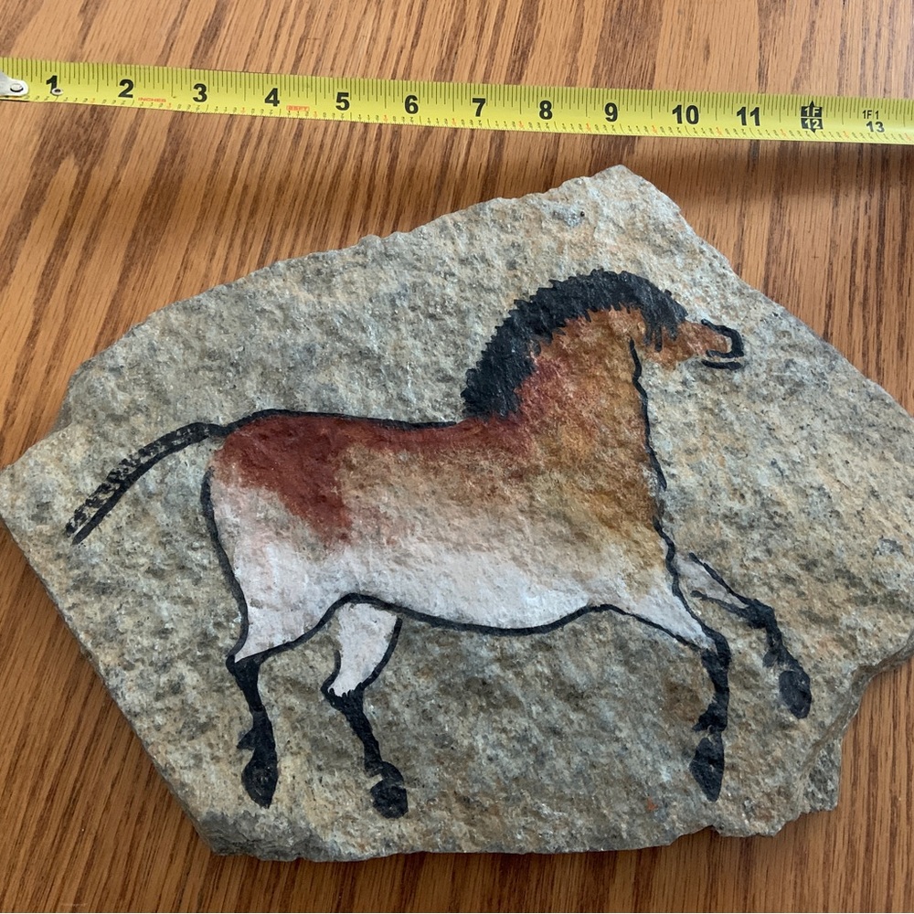Primitive Horse Painting on Stone - Cave Art Reproduction - Picture 3 of 4